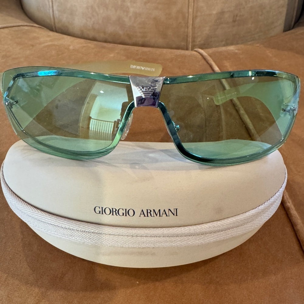 Giorgio Armani women’s sunglasses ￼